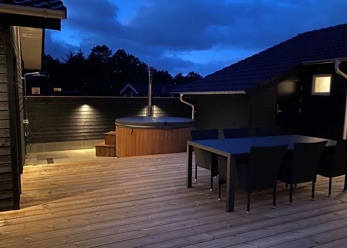 Anuk - 2-3km From The Sea By Interhome Holiday home