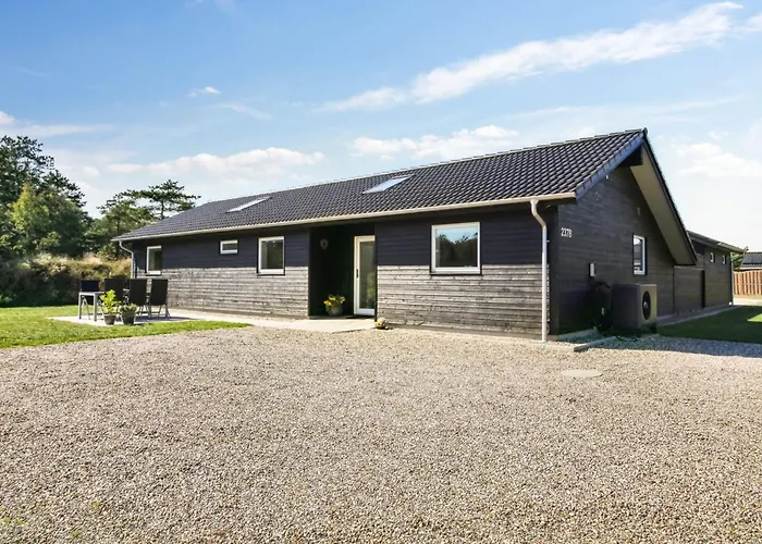 Anuk - 2-3km From The Sea By Interhome Holiday home *