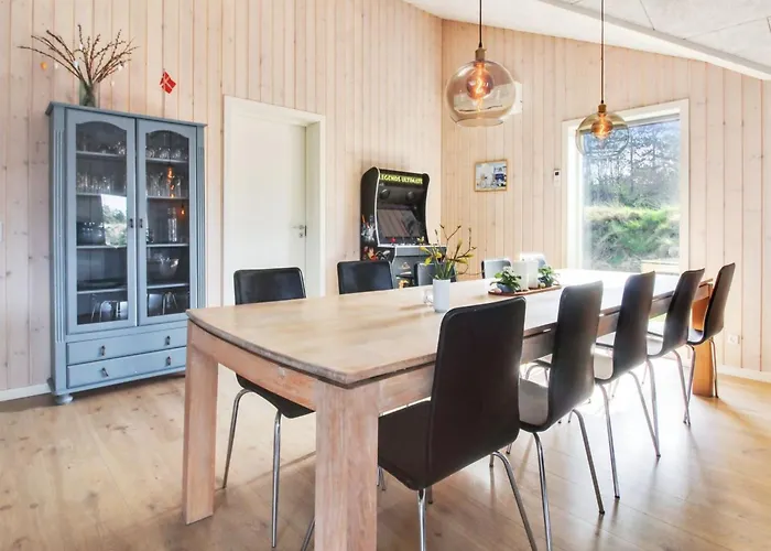 Holiday home Anuk - 2-3km From The Sea By Interhome *