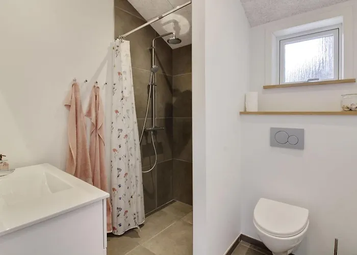 Holiday home Anuk - 2-3km From The Sea By Interhome