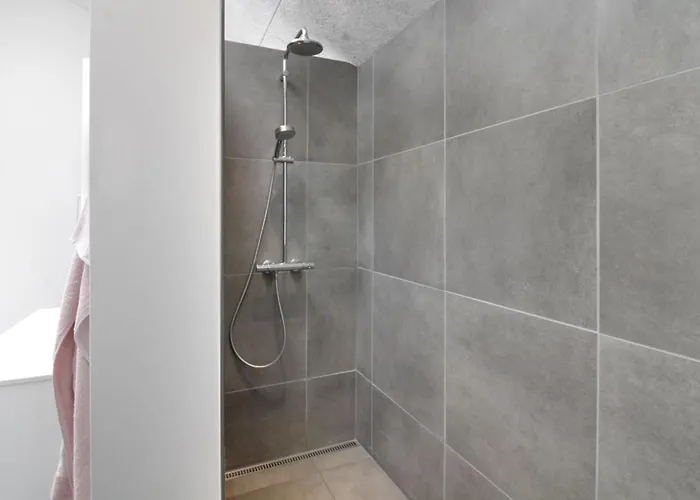 Vakantiehuis Anuk - 2-3km From The Sea By Interhome *